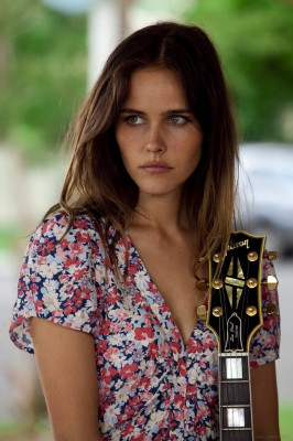 Isabel Lucas pic #674605